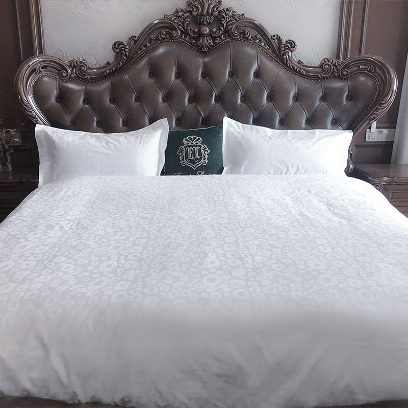 60 -an Pure White Cotton T300 Hotel Jacquard Bedding Sets