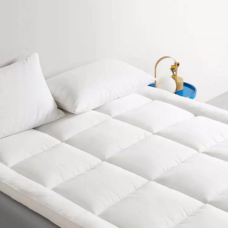 Cotton 233t Down-Alternative Microfiber Quilted 1500GSM Hotel Kasur Topper